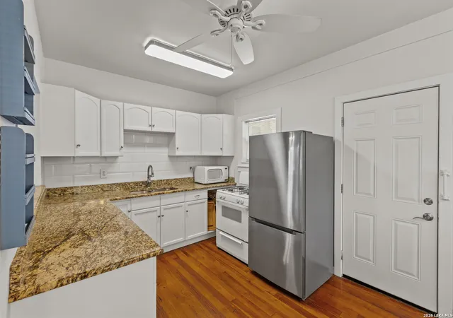 3rd image of 157 Lake Bnd, Mc Queeney, TX 78123 | MLS# 1969189