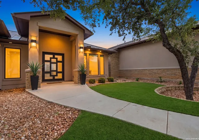 Photo 3 of Single family home for sale at 23216 Stallion Ridge, San Antonio, TX 78255 | MLS# 1969196 | Listing updated on 2026-09-16