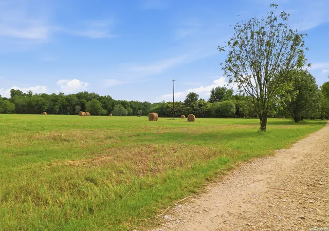 3rd image of 1301 Sea Willow, Marion, TX 78124 | MLS# 1969318