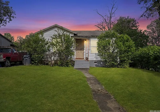 Homes for sale in San Antonio, TX | 211 Robeson Ave, San Antonio, TX 78220 | MLS# 1969379