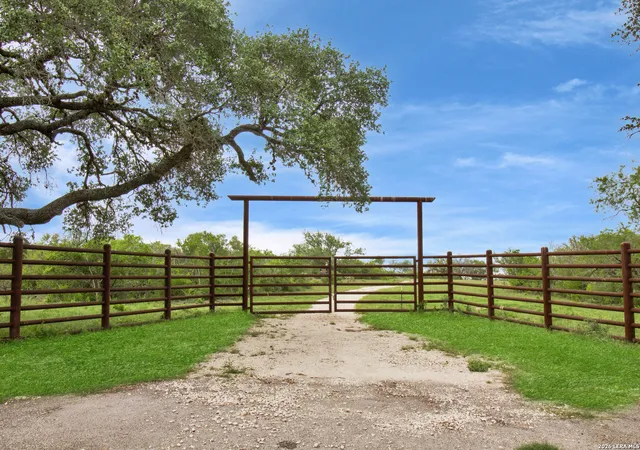 Photo 3 of Land for sale at 4225 Mineral Cemetery Rd, Beeville, TX 78102 | MLS# 1969471 | Listing updated on 2026-08-11