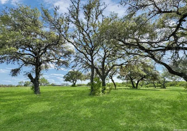 Photo 4 of House for sale at 4225 Mineral Cemetery Rd, Beeville, TX 78102 | MLS# 1969471 | Listing updated on 2026-08-11