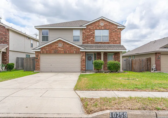 Photo 3 of Single family home for sale at 10259 Crystal Vw, Universal City, TX 78148 | MLS# 1969508 | Listing updated on 2026-08-28