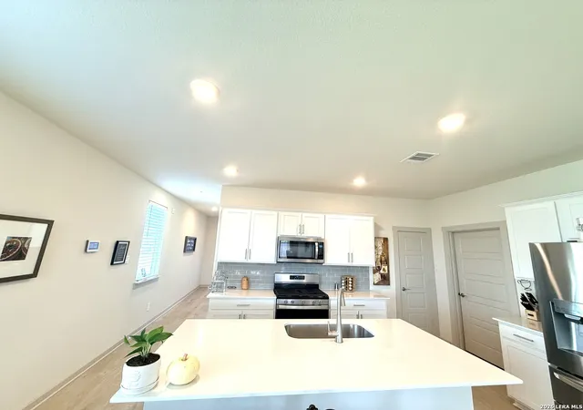 3rd image of 249 Ashford, San Marcos, TX 78666 | MLS# 1969527