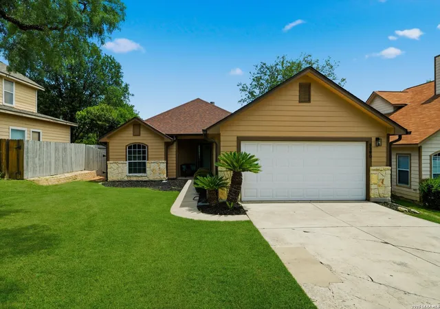 Photo 2 of Sale Pending at 5390 Chestnut View, San Antonio, TX 78247 | MLS# 1969584 | Listing updated on 2026-09-08