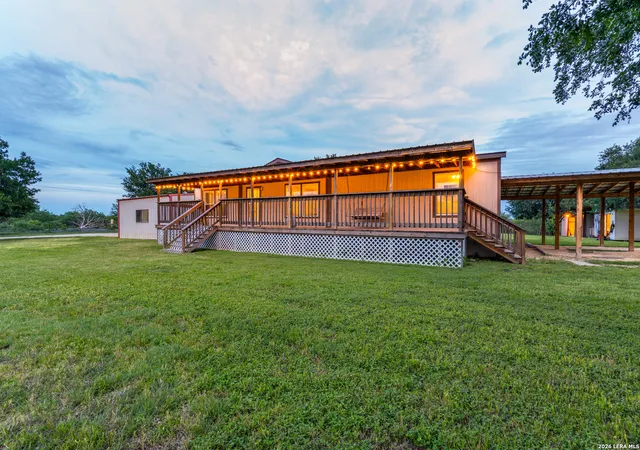 4th image of 337 Dewey Ln, Seguin, TX 78155 | MLS# 1969624