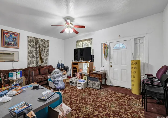 3rd image of 1346 Kirk Pl, San Antonio, TX 78226 | MLS# 1969667