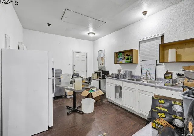 5th image of 1346 Kirk Pl, San Antonio, TX 78226 | MLS# 1969667