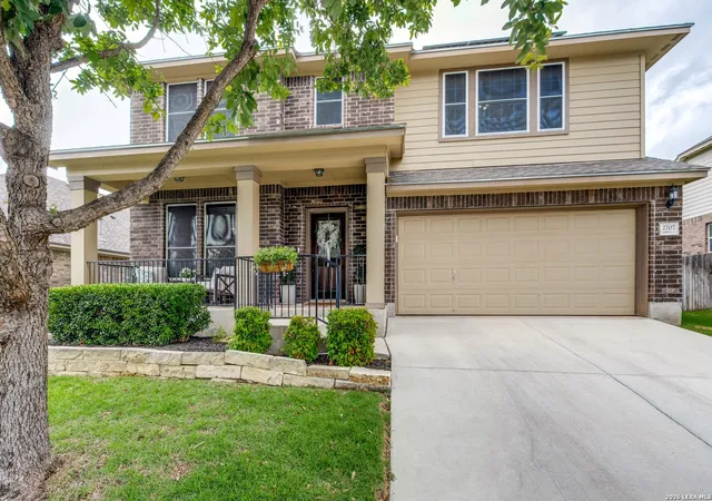 Photo 4 of Sale Pending at 2707 Tuscan Cyn, San Antonio, TX 78261 | MLS# 1969668 | Listing updated on 2026-08-19