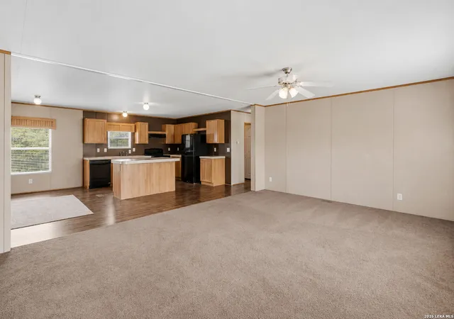 Photo 4 of Single family home for sale at 646 Old Colony Rd, Seguin, TX 78155 | MLS# 1969669 | Listing updated on 2026-06-04