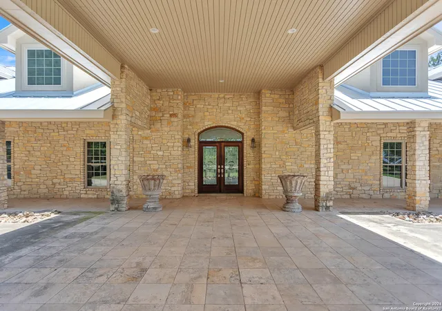 5th image of 2234 Hwy 90 W, Castroville, TX 78009 | MLS# 1969680