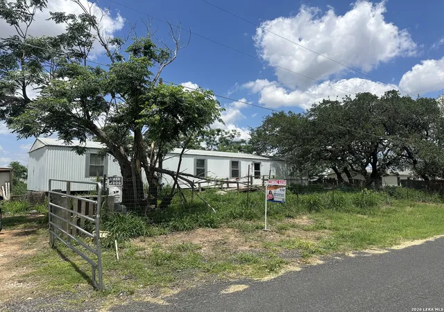 Photo 2 of Sale Pending at 49 Sundown Ln, Poteet, TX 78065 | MLS# 1969701 | Listing updated on 2026-09-08