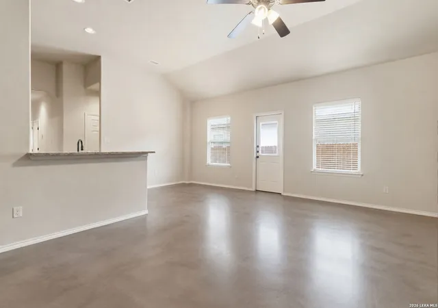 4th image of 198 -200 Joanne, New Braunfels, TX 78130 | MLS# 1969759