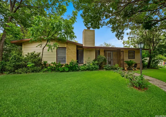 3rd image of 126 Chesswood, San Antonio, TX 78228 | MLS# 1969810