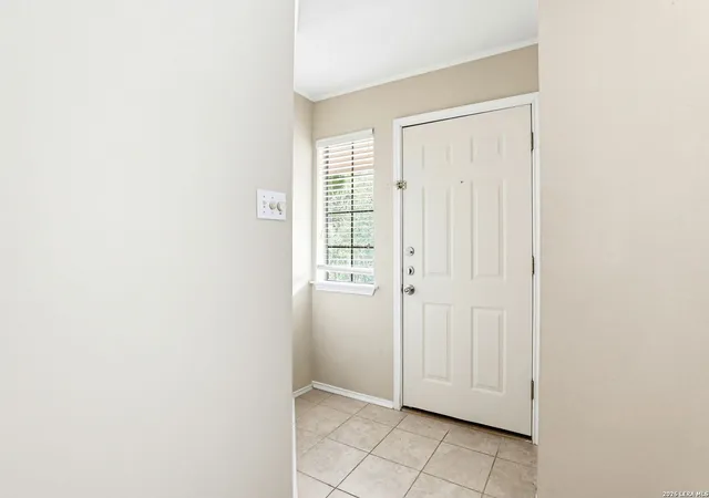 3rd image of 4803 Hamilton Wolfe, San Antonio, TX 78229
