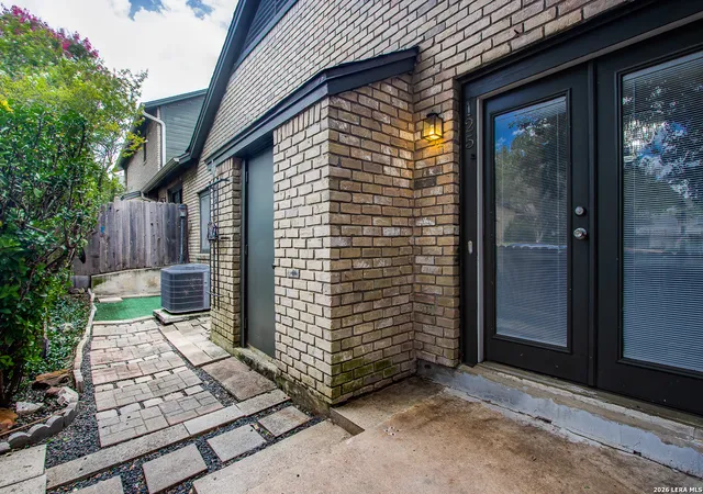 Photo 2 of Single family home for sale at 1015 E Yager Ln #125, Austin, TX 78753 | MLS# 1969887 | Listing updated on 2026-09-19