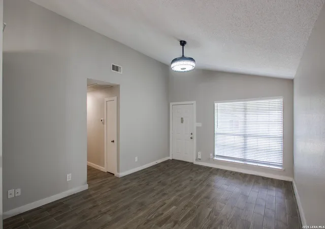 Photo 4 of Single family home for sale at 1015 E Yager Ln #125, Austin, TX 78753 | MLS# 1969887 | Listing updated on 2026-10-19