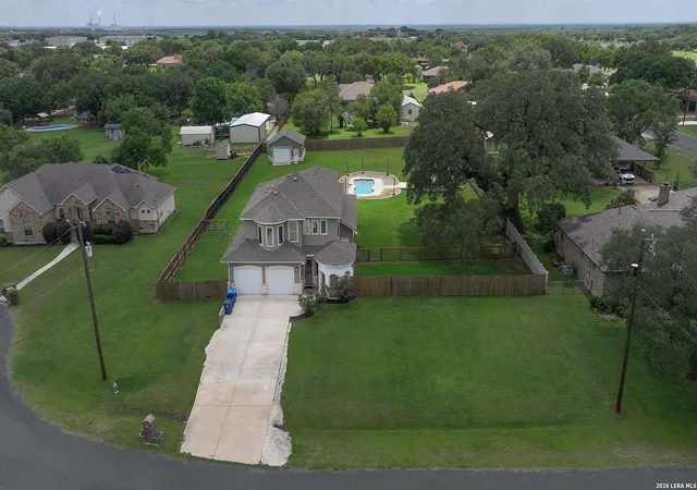 Homes for sale in China Grove, TX | 7606 Triple Leaf, China Grove, TX 78263 | MLS# 1969914