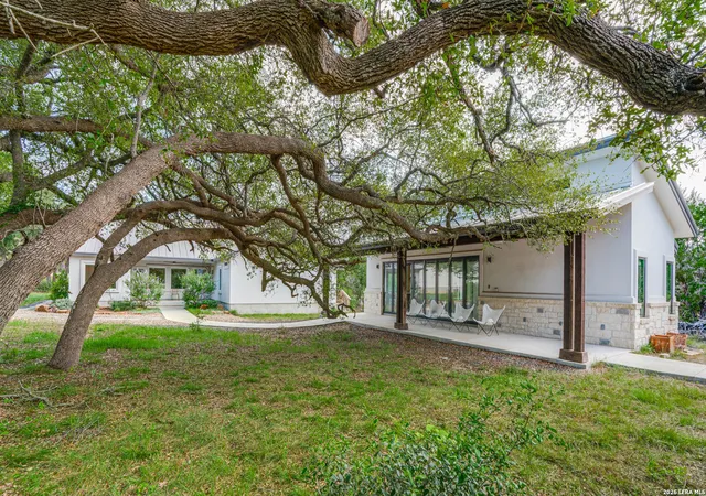 Photo 1 of Single family home for sale at 316 Prairie Tea Ln, Canyon Lake, TX 78133 | MLS# 1969982 | Listing updated on 2026-08-29