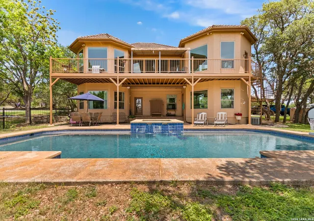 Photo 3 of Sale Pending at 31360 Wild Oak Hl, Boerne, TX 78015 | MLS# 1969998 | Listing updated on 2026-09-16