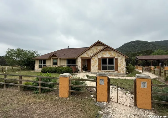 3rd image of 28799 N Us Hwy 83, Concan, TX 78838 | MLS# 1970003