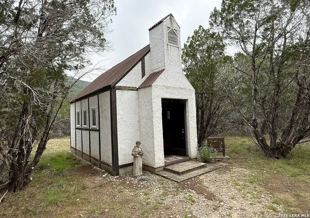 5th image of 28799 N Us Hwy 83, Concan, TX 78838 | MLS# 1970003