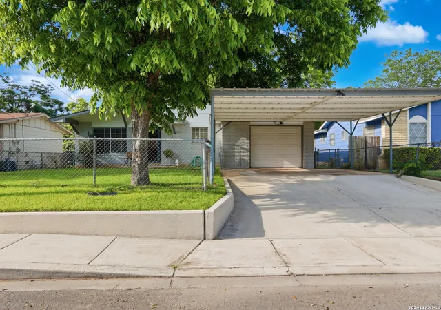 Photo 2 of Sale Pending at 518 Fitch St, San Antonio, TX 78214 | MLS# 1970027 | Listing updated on 2026-08-18