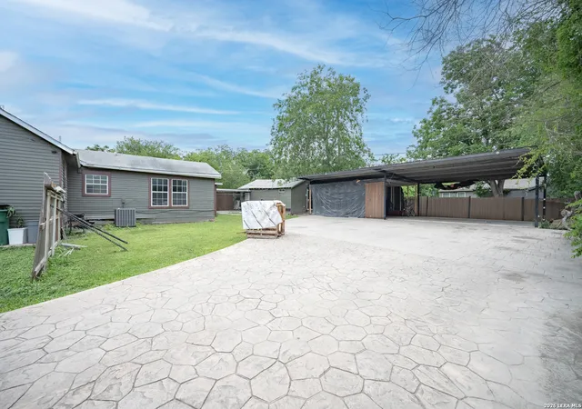 5th image of 1439 W Ridgewood Ct, San Antonio, TX 78201 | MLS# 1970042