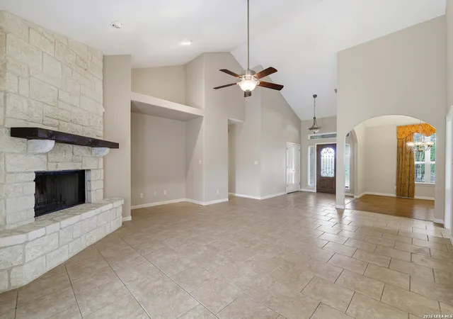 5th image of 232 Edgewood Cir, Bandera, TX 78003 | MLS# 1970164