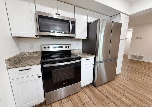 2nd image of 3702 Autumn Ln, San Antonio, TX 78219 | MLS# 1970171