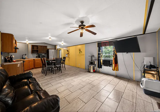 4th image of 4434 Tiera, Von Ormy, TX 78073 | MLS# 1970196