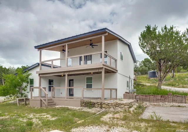 Photo 1 of Single family home for sale at 1200 Linda Dr, Canyon Lake, TX 78133 | MLS# 1970218 | Listing updated on 2026-06-07