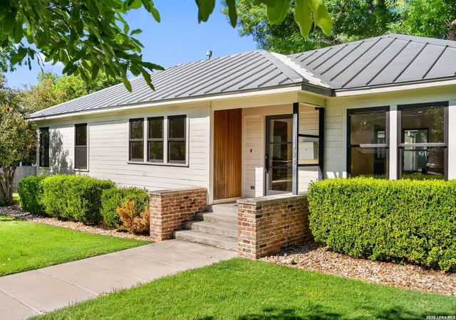 Photo 1 of Single family home for sale at 1402 Hutto Rd, Georgetown, TX 78626 | MLS# 1970262 | Listing updated on 2026-08-31
