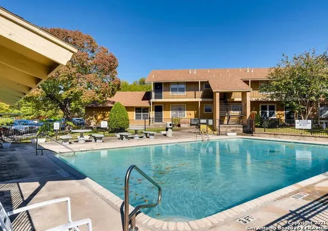 Photo 3 of Condo for sale at 923 Vance Jackson #1005, San Antonio, TX 78201 | MLS# 1970282 | Listing updated on 2026-08-06