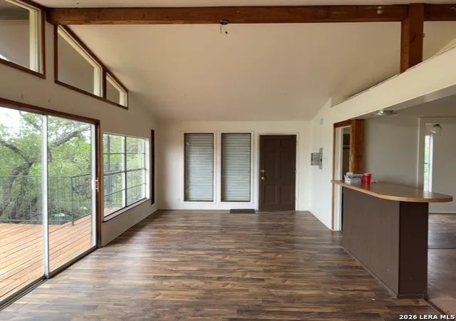 5th image of 184 Paradise Ln, Lakehills, TX 78063 | MLS# 1970291