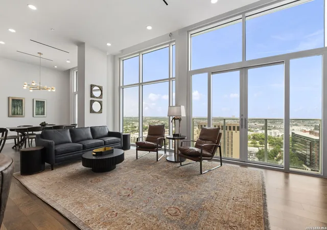 Homes for sale in San Antonio, TX | 123 Lexington #APT 1703, San Antonio, TX 78205 | MLS# 1970312