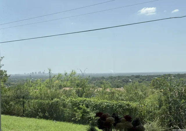 Photo 2 of Sale Pending at 3902 Crestridge, San Antonio, TX 78229 | MLS# 1970314 | Listing updated on 2026-08-13