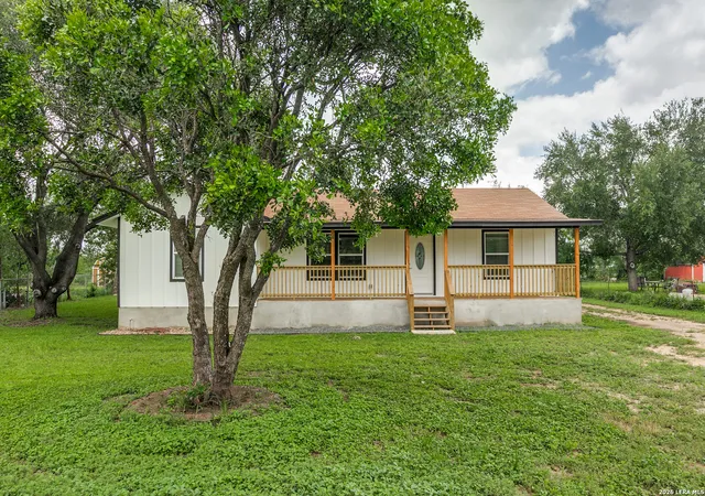 Photo 1 of Single family home for sale at 3065 Valley Rd, San Antonio, TX 78221 | MLS# 1970330 | Listing updated on 2026-09-12