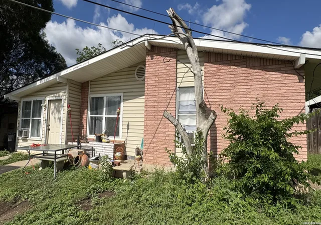 1st image of 502 Earlyway Dr, San Antonio, TX 78233 | MLS# 1970339