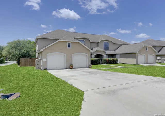 3rd image of 3126 Douglas Fir, New Braunfels, TX 78130 | MLS# 1970360