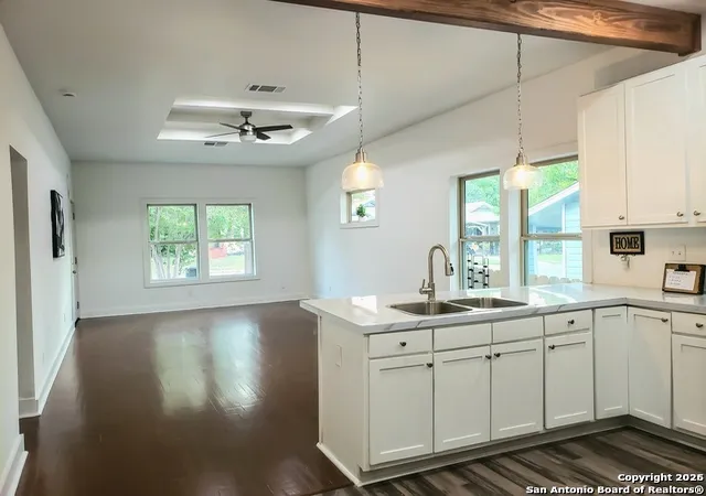 Homes for sale in San Antonio, TX | 1025 Fulton, San Antonio, TX 78201 | MLS# 1970364