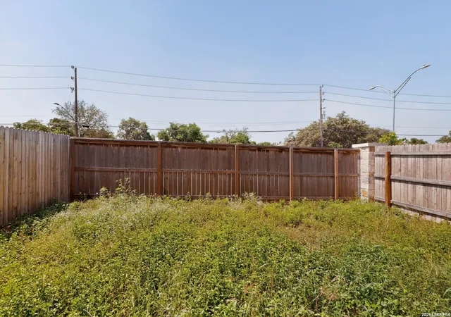 Homes for sale in San Antonio, TX | 10643 W Military Dr Unit 6, San Antonio, TX 78251 | MLS# 1970369