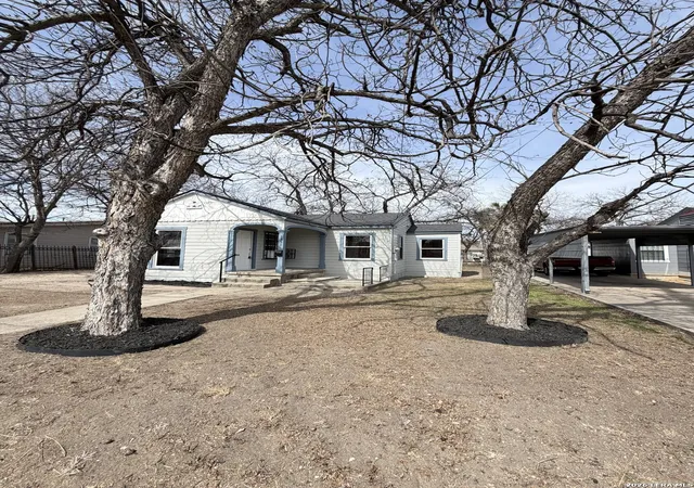 2nd image of 1351 W Theo, San Antonio, TX 78225 | MLS# 1970379