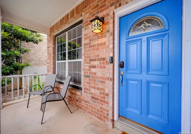 Photo 3 of Single family home for sale at 4943 Augusta Sq, San Antonio, TX 78247 | MLS# 1970400 | Listing updated on 2026-09-18