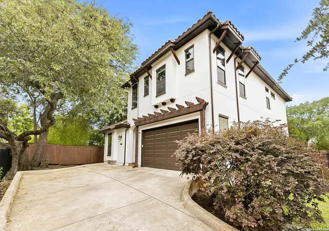 3rd image of 7807 Lado Bueno, San Antonio, TX 78209 | MLS# 1970402