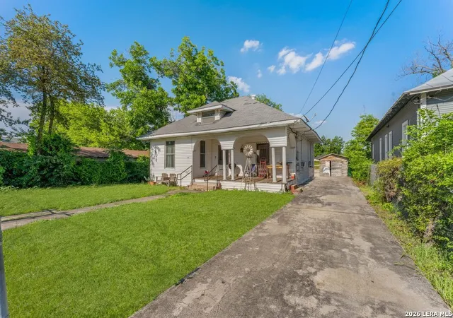Homes for sale in San Antonio, TX | 518 Willow St, San Antonio, TX 78202 | MLS# 1970417
