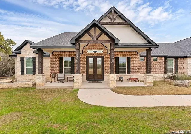 2nd image of 1033 Mystic Shores Blvd, Spring Branch, TX 78070 | MLS# 1970428
