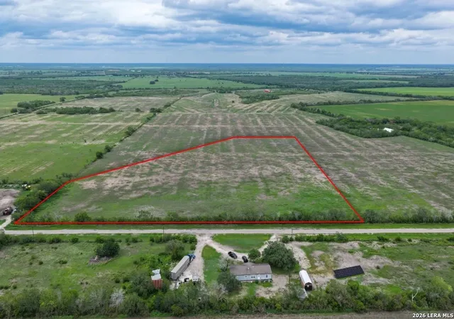 Homes for sale in Beeville, TX | 000 County Road 323, Beeville, TX 78102 | MLS# 1970441