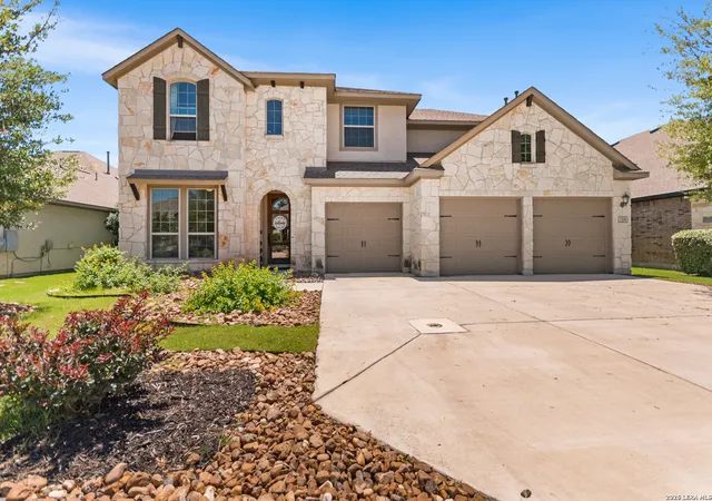 2nd image of 108 La Cima, Boerne, TX 78006 | MLS# 1970593