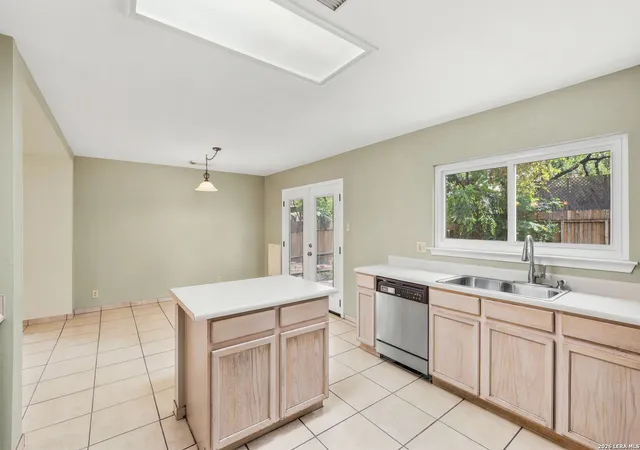 Photo 4 of Single family home for sale at 9406 Silverfeather, San Antonio, TX 78254 | MLS# 1970602 | Listing updated on 2026-09-16